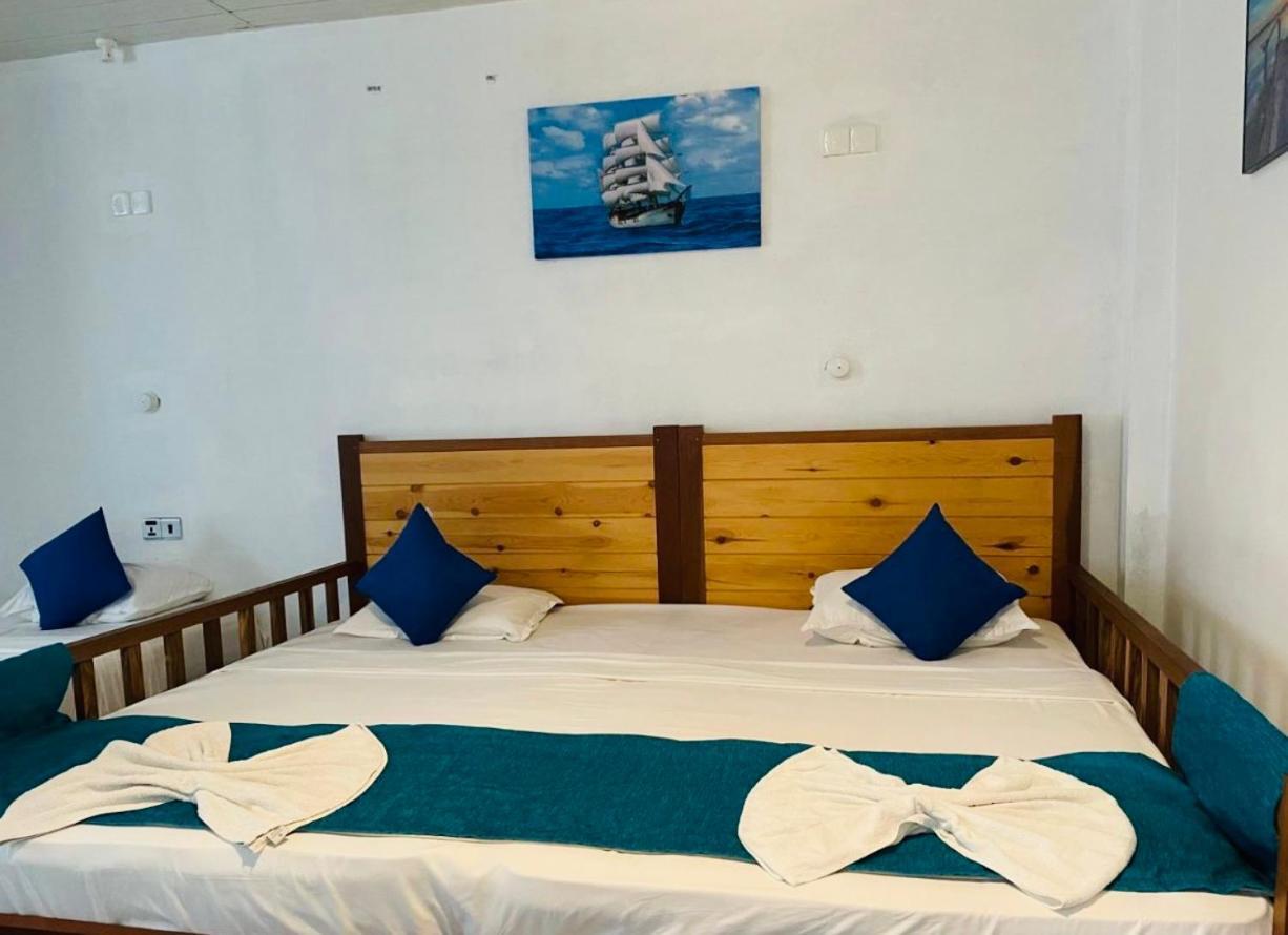 O2 Weligama Hotel & Spa Buitenkant foto